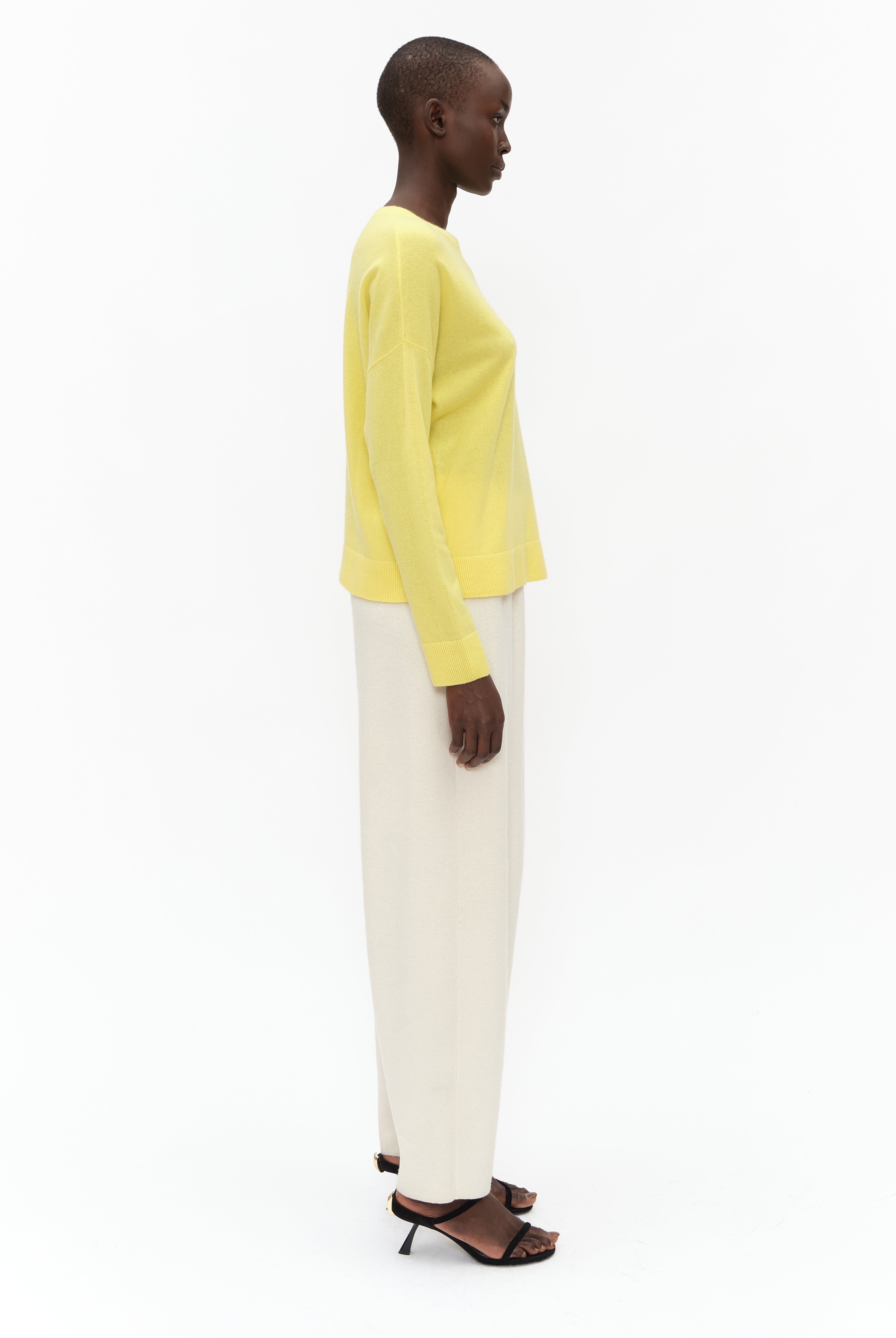 Annie cashmere Sweater - Limon – side view