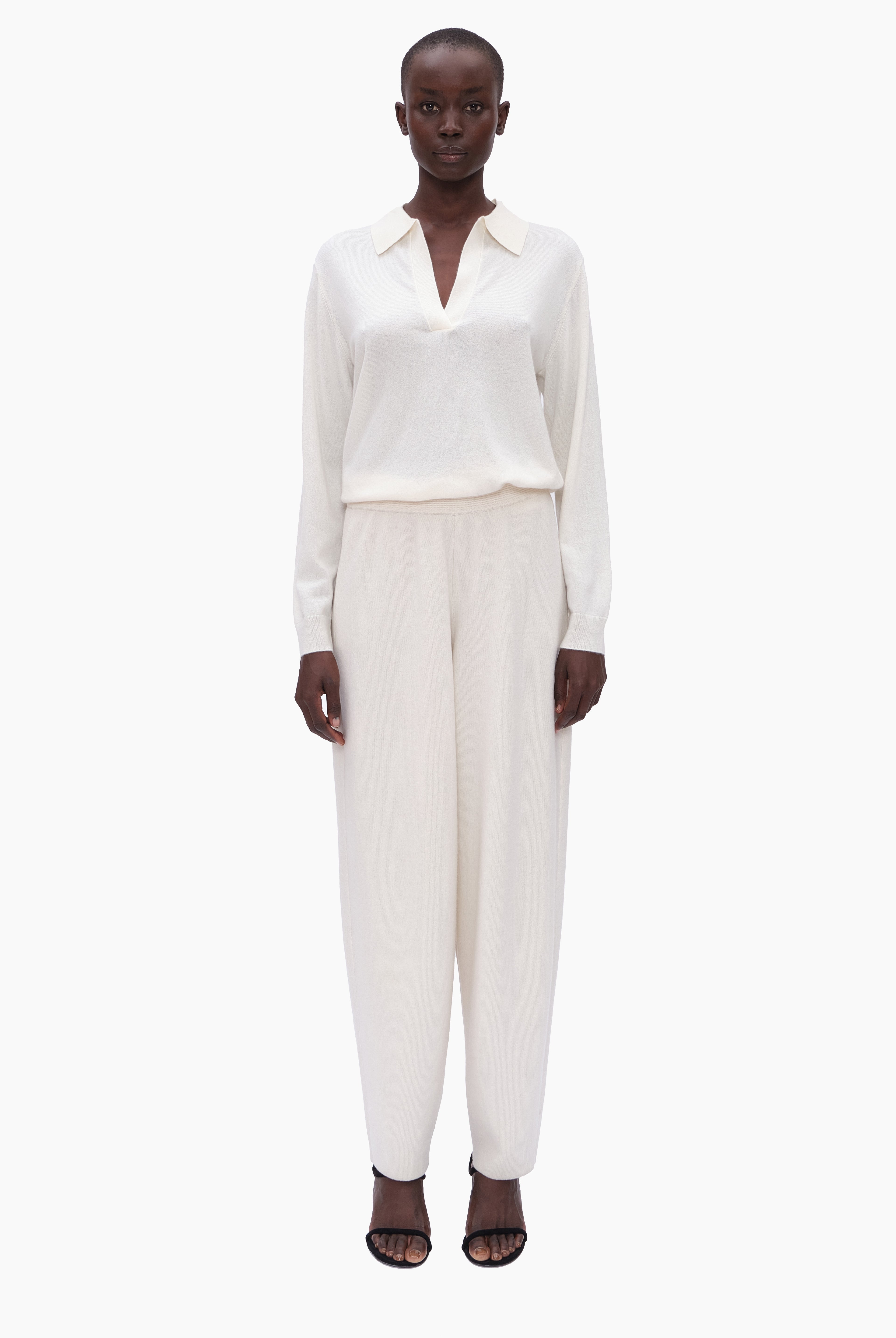 Canterbury cashmere Sweater - Ivory – front view