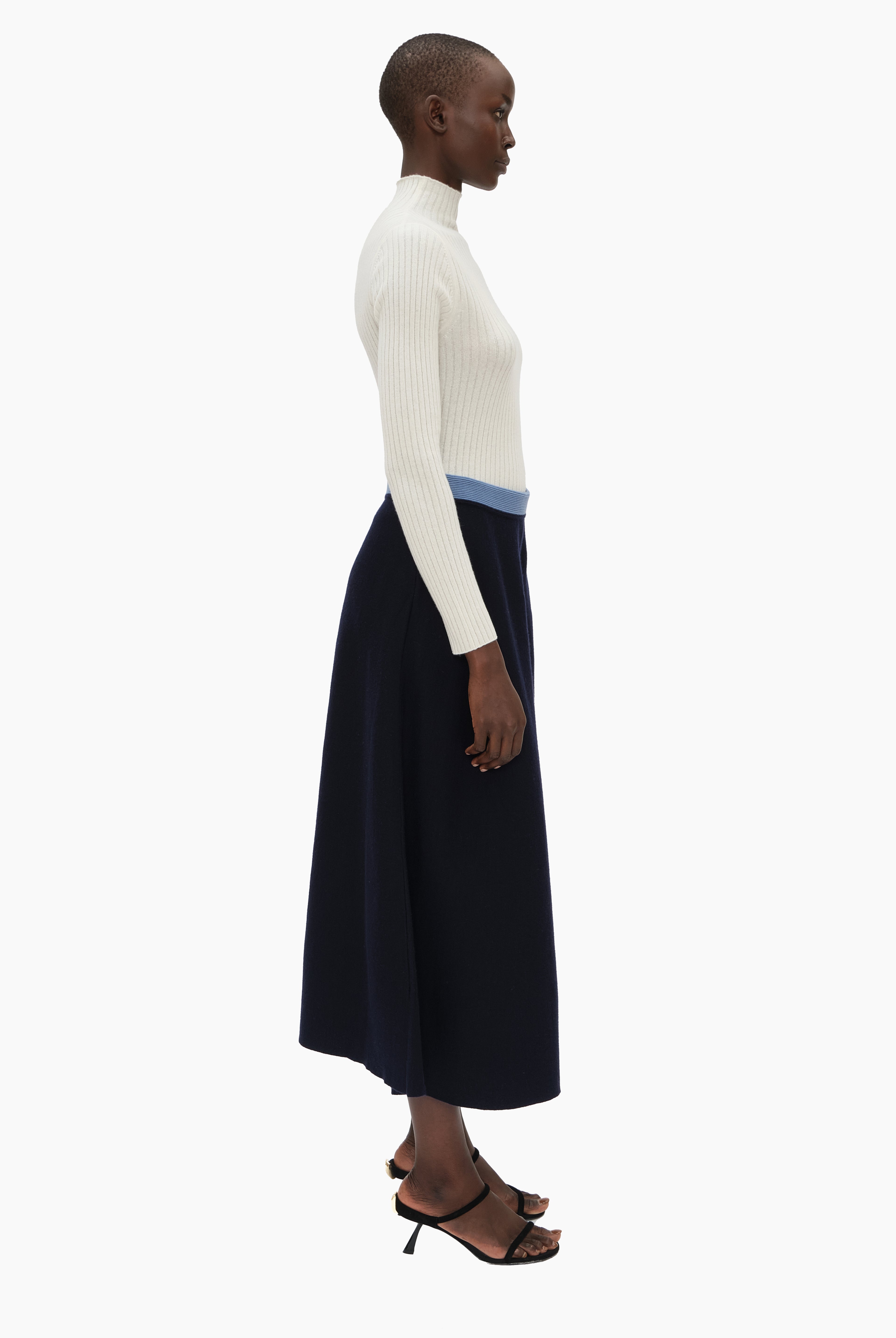 Olivia cashmere Skirt - Navy – side view