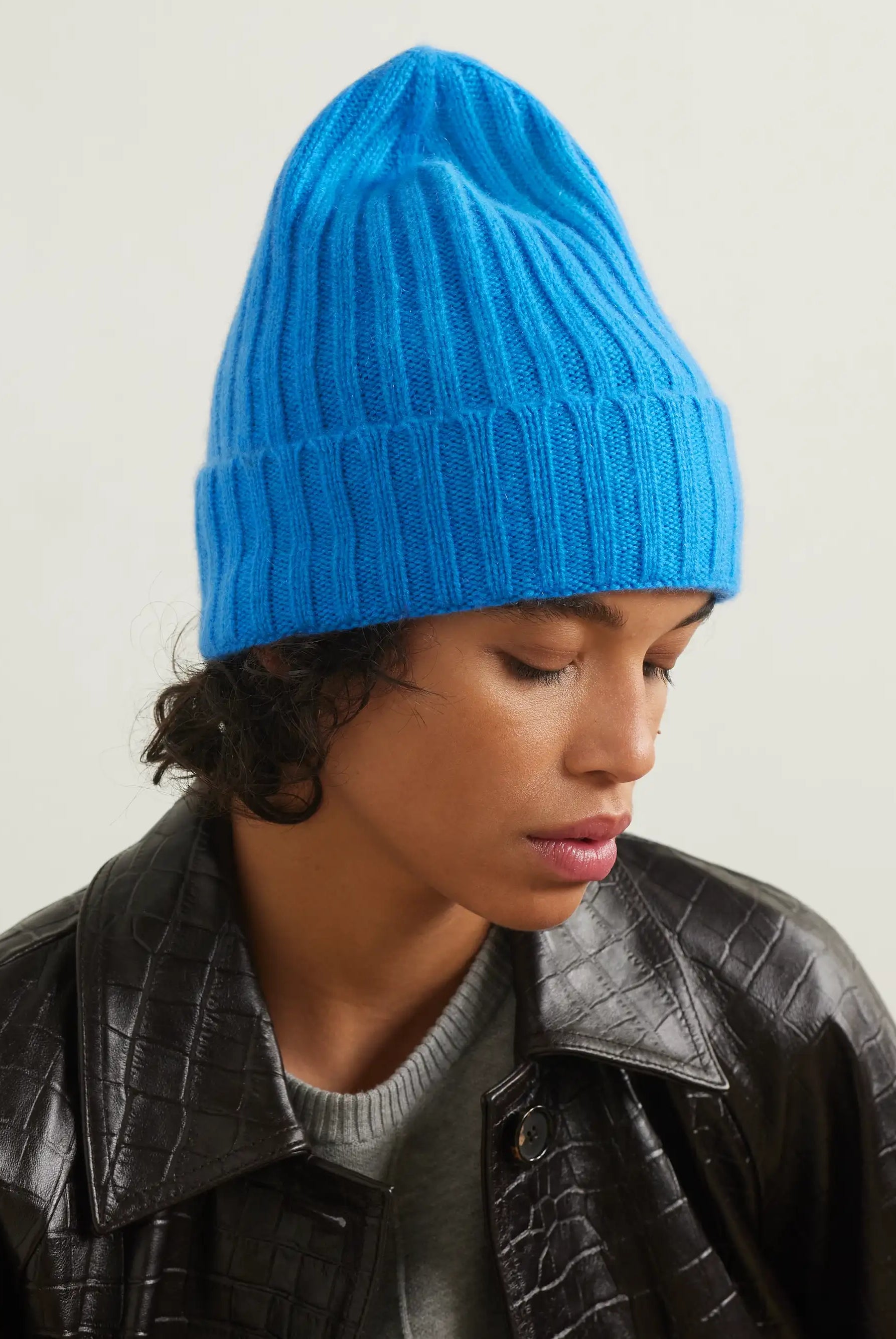 Megan cashmere Hat - Ibiza Blue