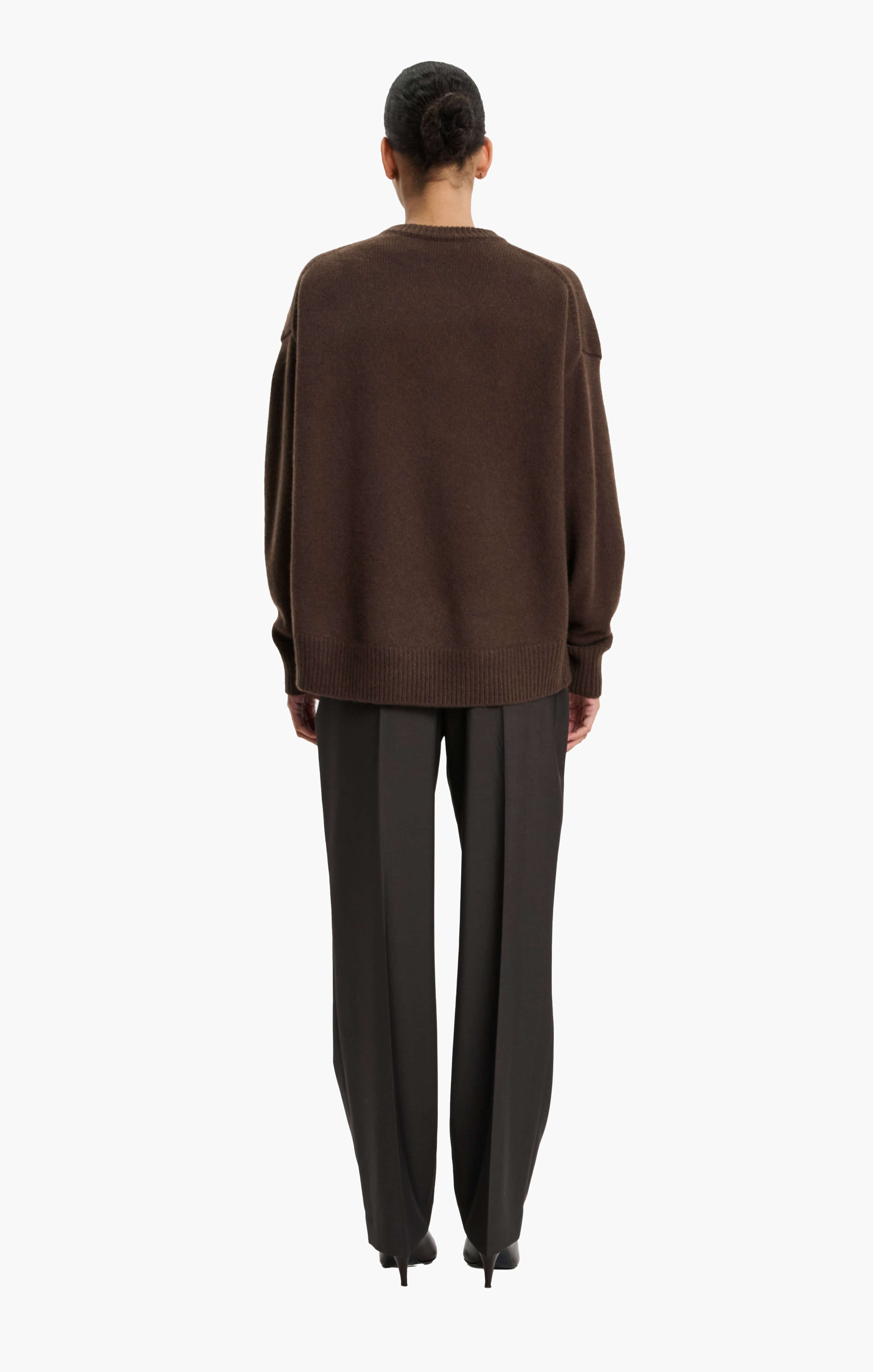 Islington cashmere Sweater - Ebony – back view