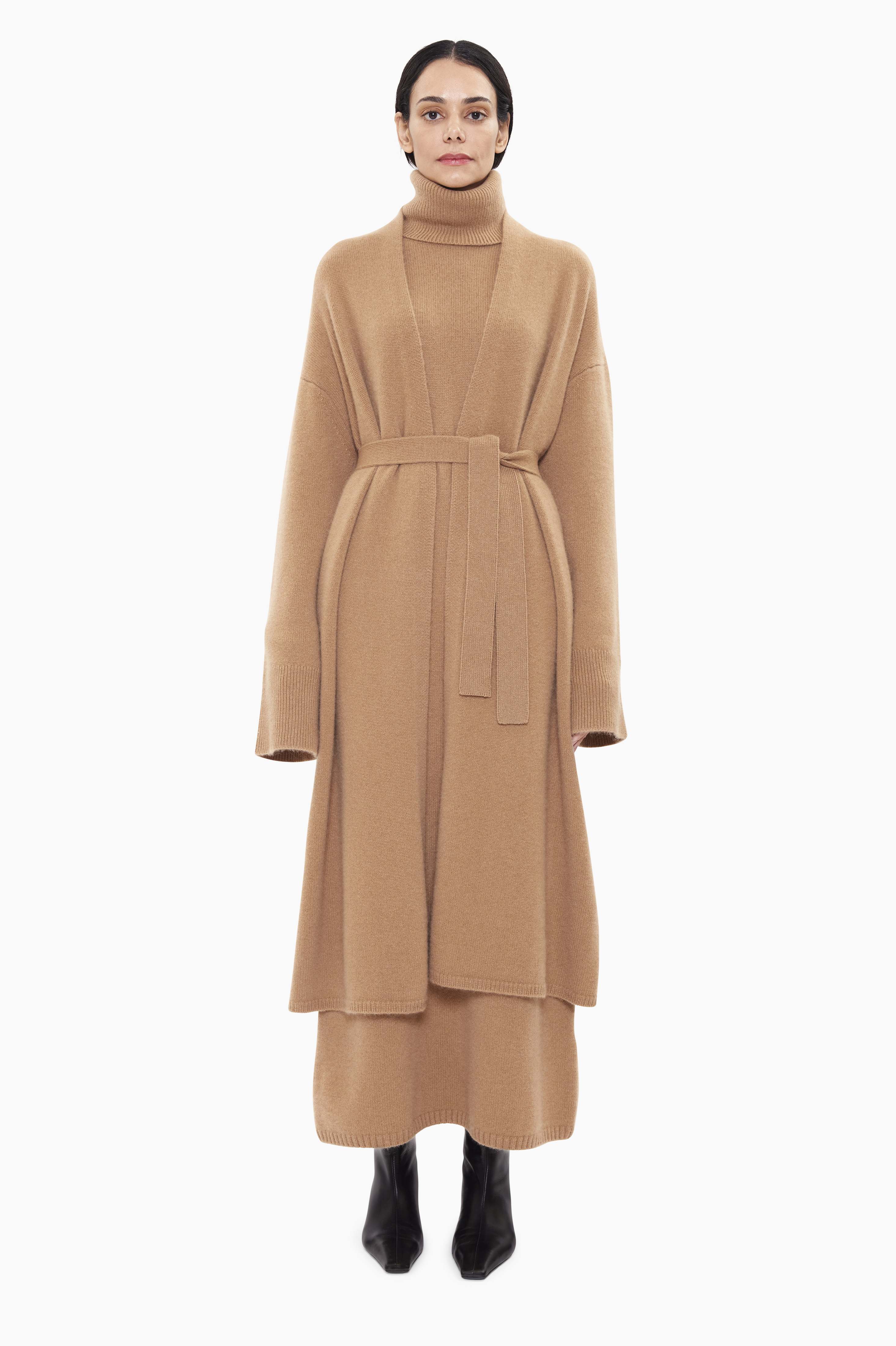 Hope cashmere Cardigan - Dark Camel – front view
