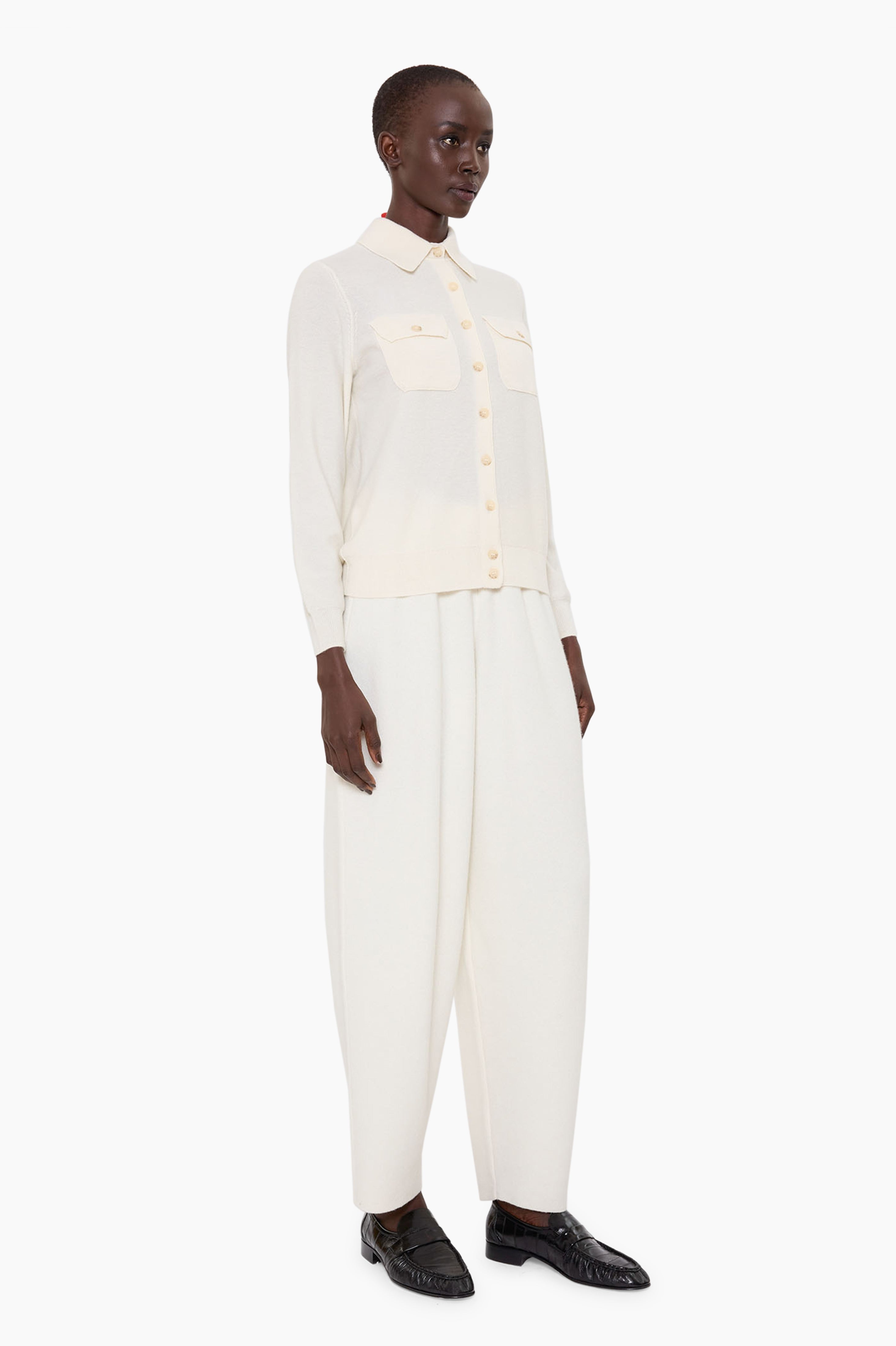Kaci cashmere Cardigan - Ivory – side view