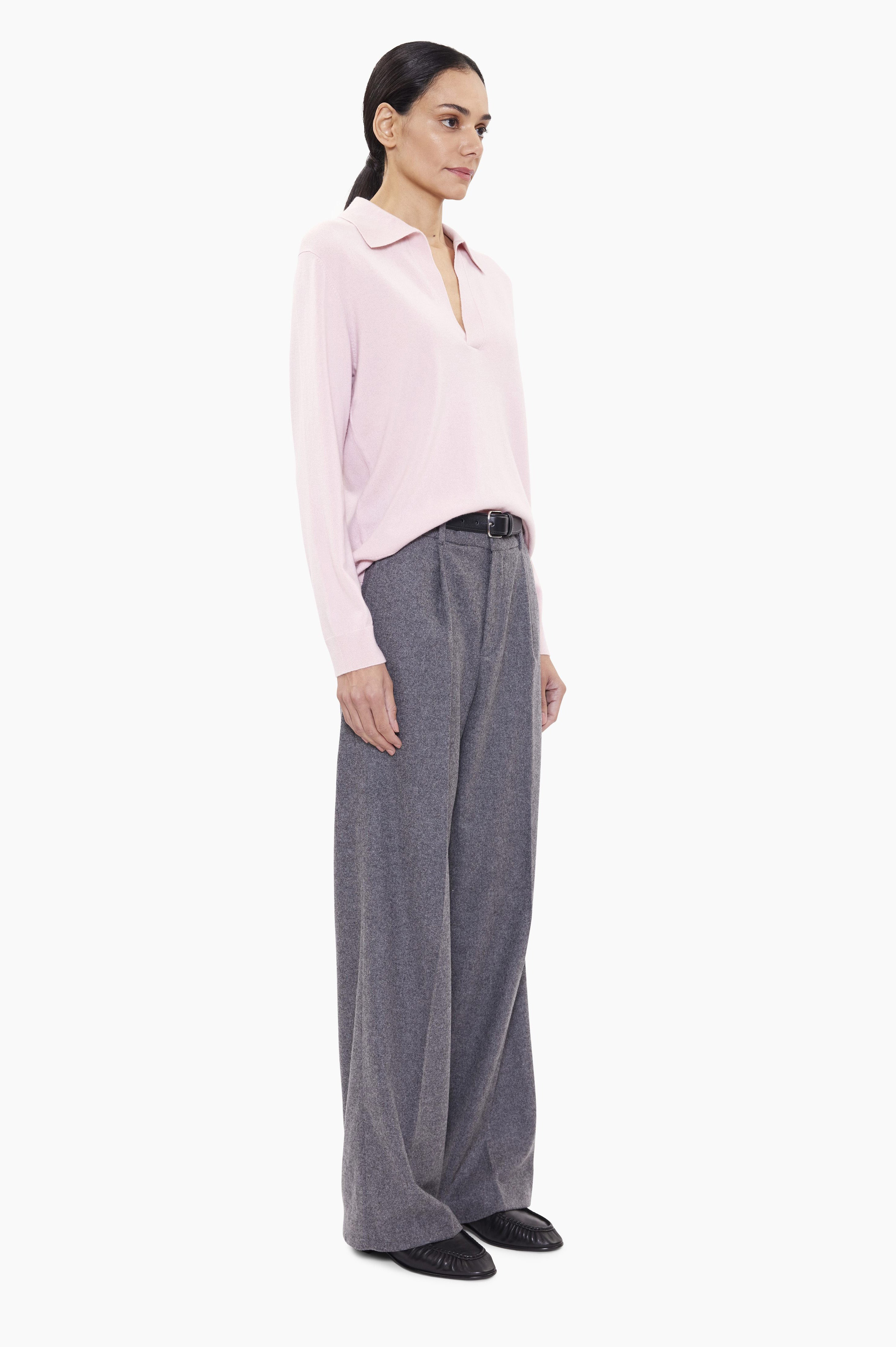 Canterbury cashmere Sweater - Ballet Slipper – side view