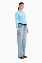 New Noa cashmere Sweater - Aquamarine – side view