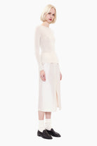 Fleta T-cashmere Shirt - Sandstone – side view