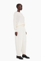 Marlowe cashmere Sweater - Ivory – side view