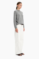 Verona cashmere Sweater - Cloudy – side view