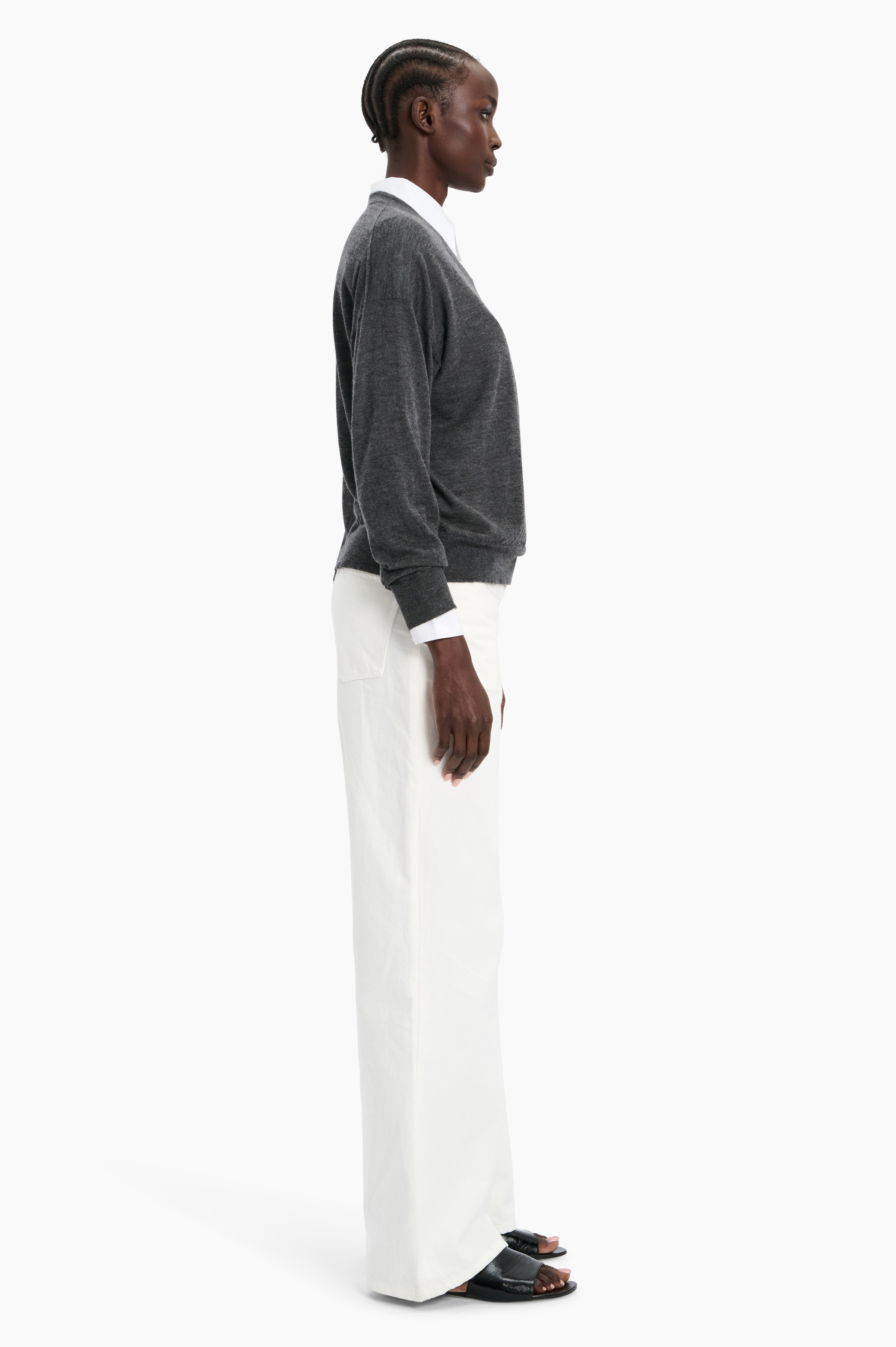 Chiswick cashmere Sweater - Charcoal – side view