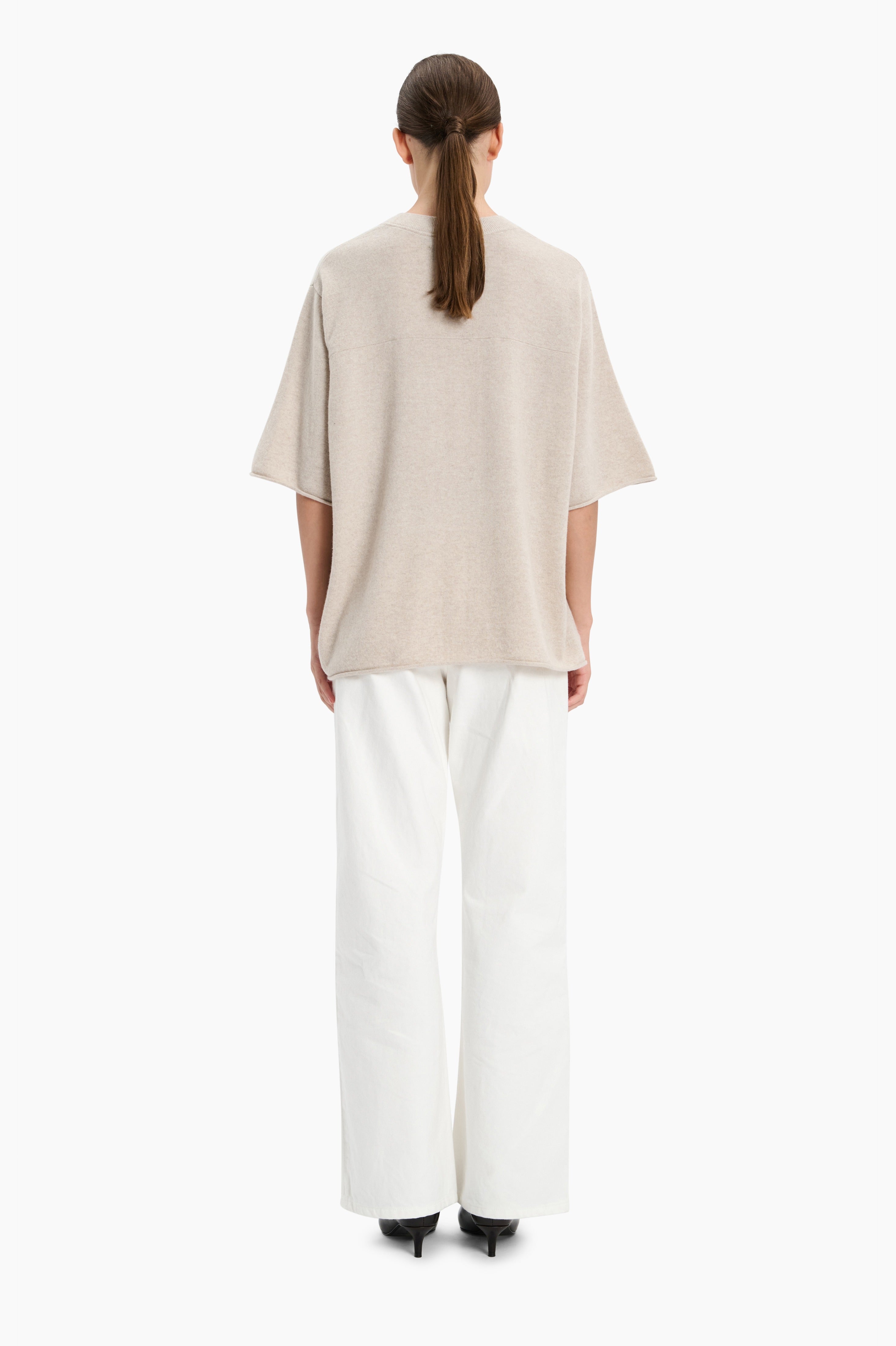 Hackney cashmere Sweater - Chai – back view