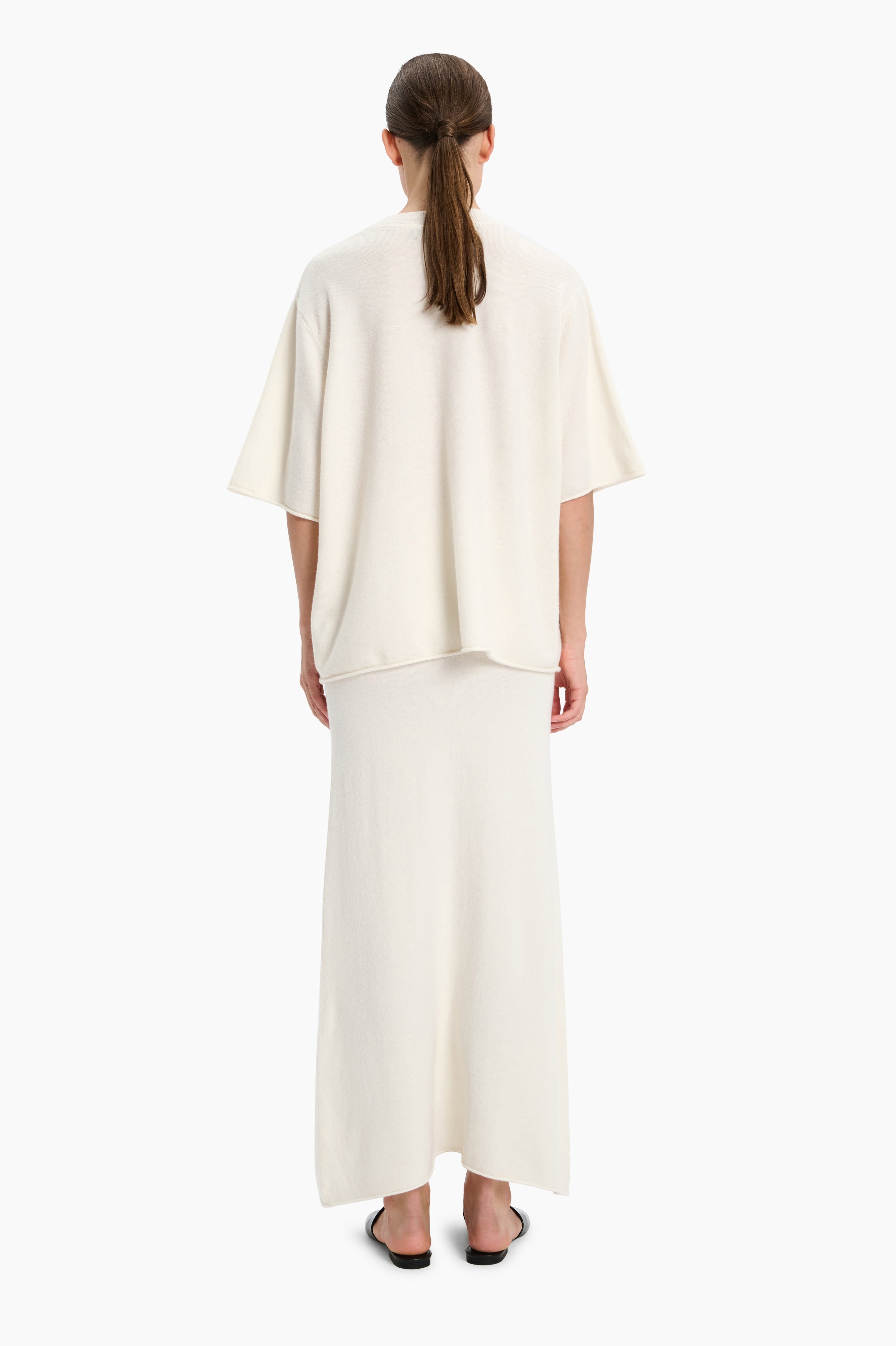 Hackney cashmere Sweater - Ivory – back view