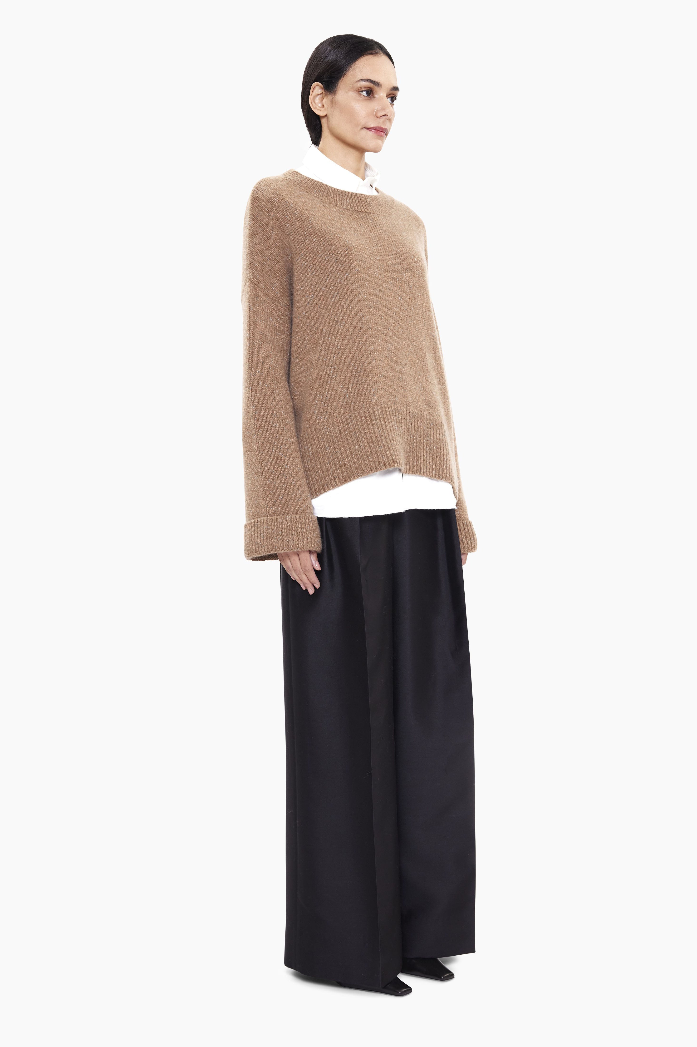 Knightsbridge cashmere Sweater - Camel Marl – side view
