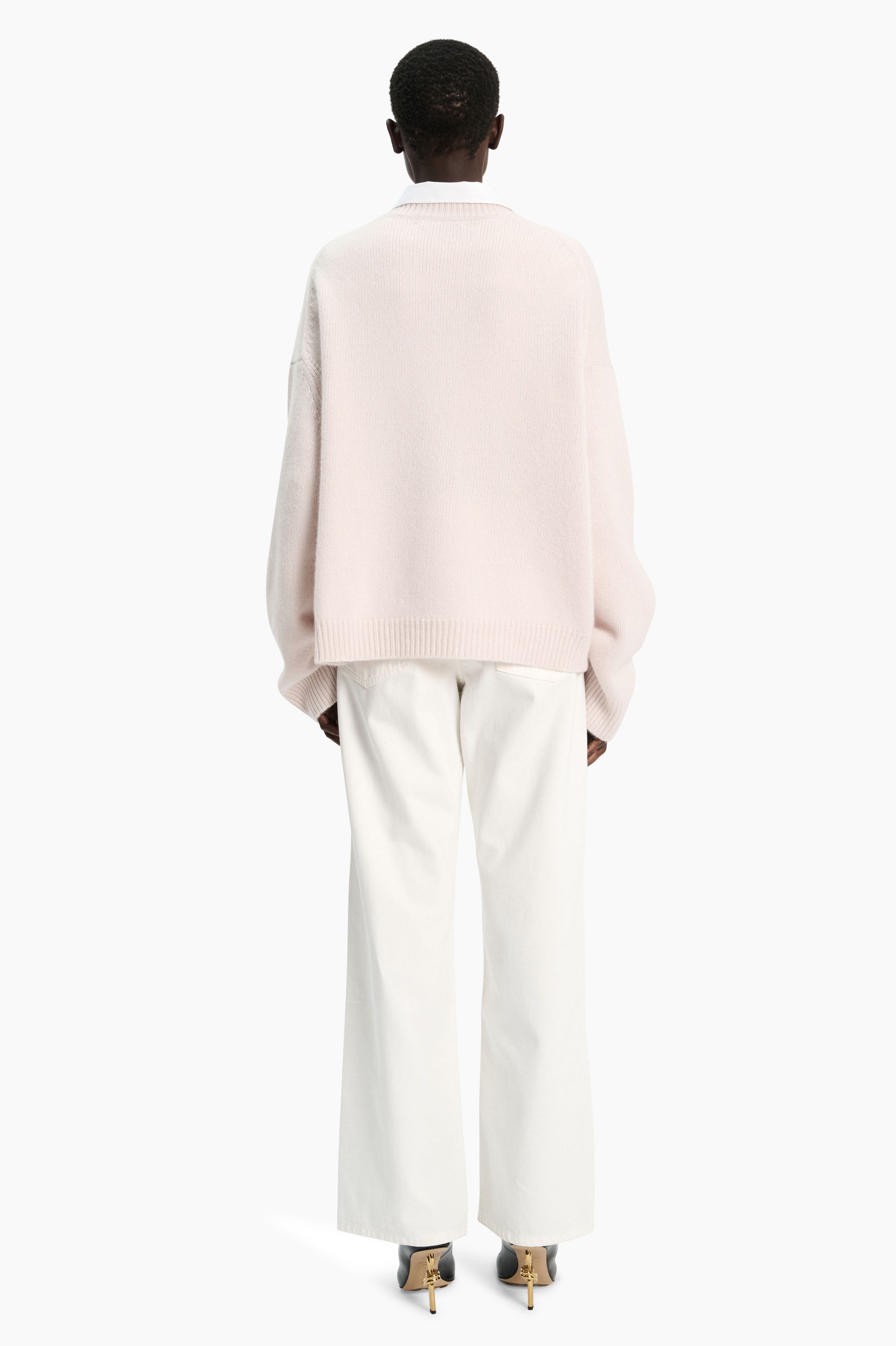The Ivy cashmere Sweater - Dove – back view