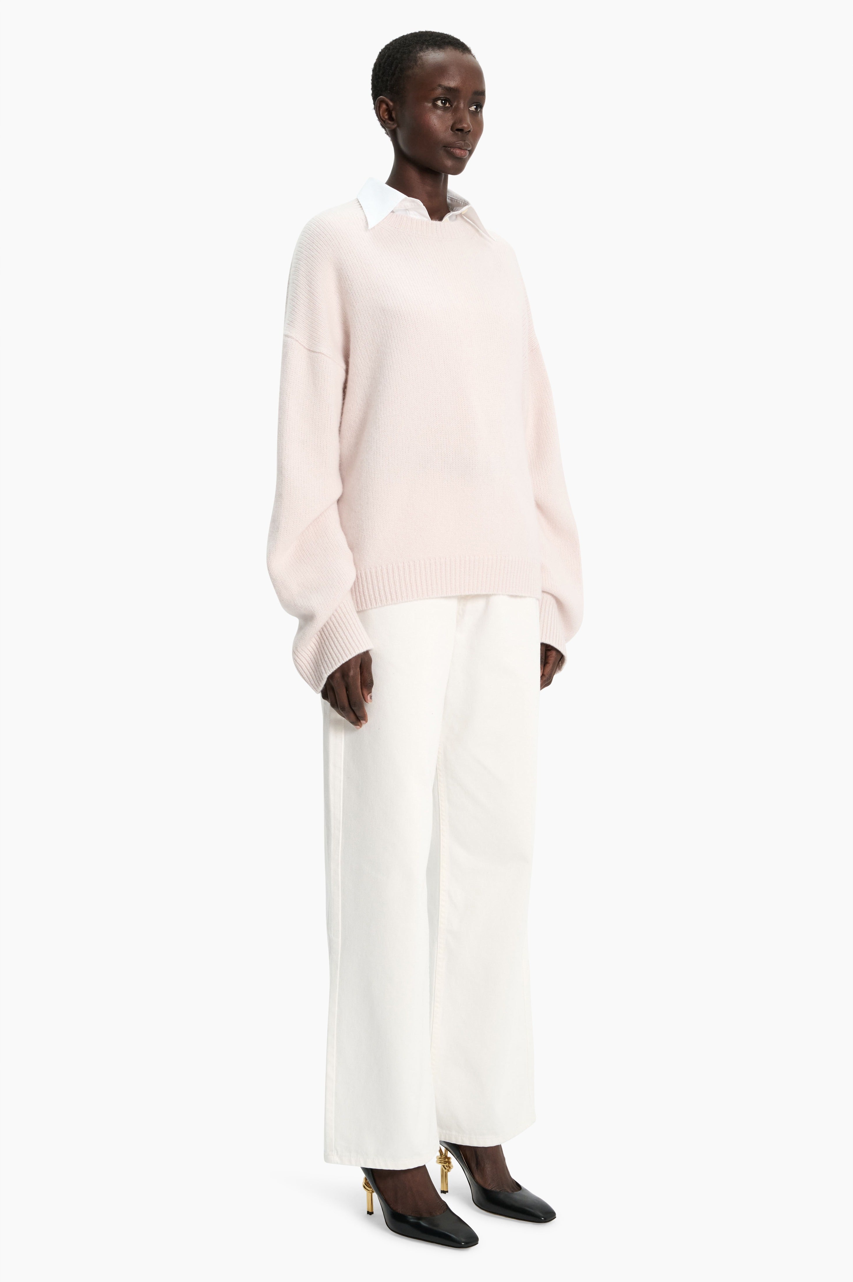 The Ivy cashmere Sweater - Dove – side view