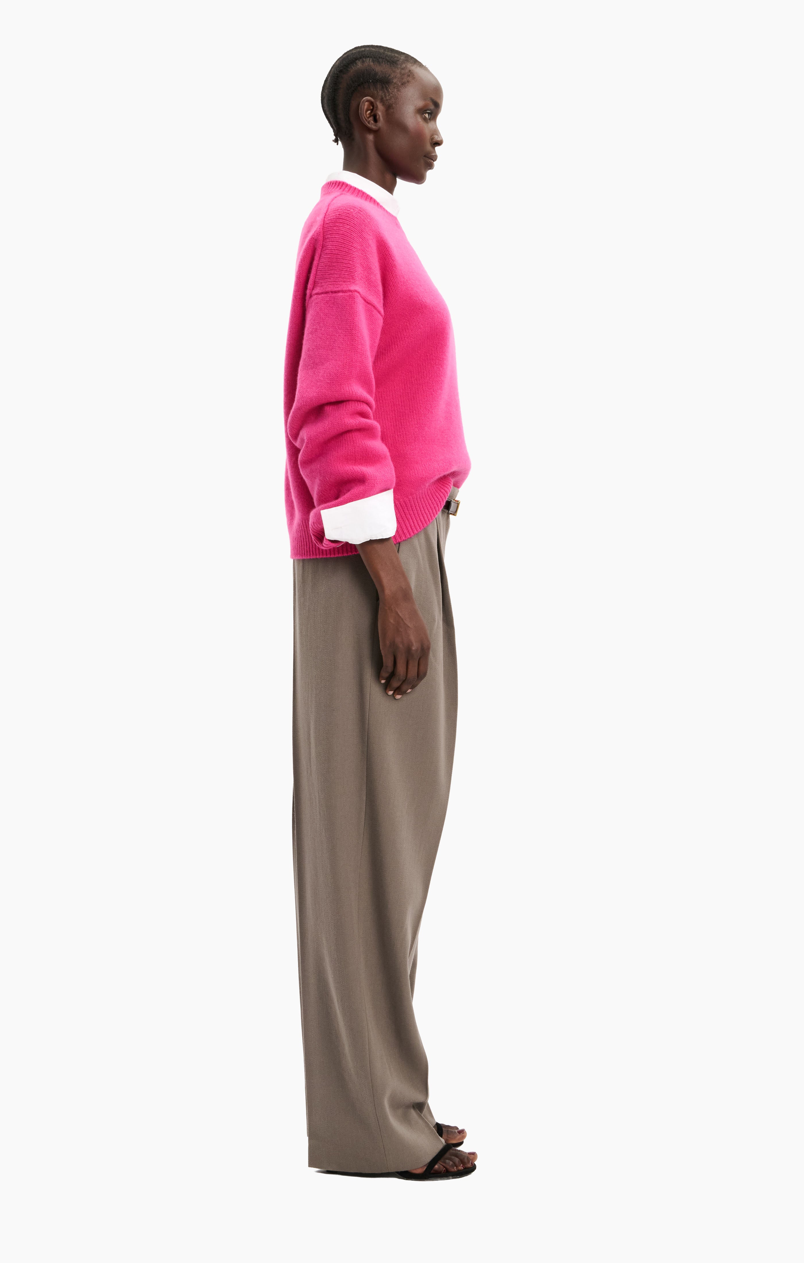 The Ivy cashmere Sweater - Hot Fuchsia – side view