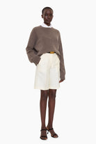 The Ivy cashmere Sweater - Mushroom – side view