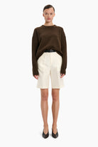 The Ivy cashmere Sweater - Smoked Brown – front view