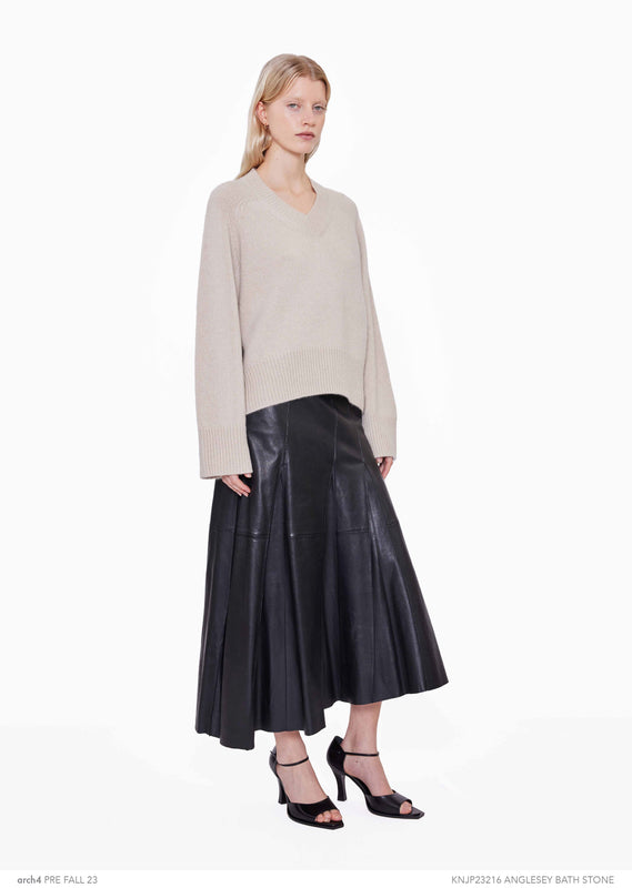 Lookbook_AW23_Women-text-23.jpg