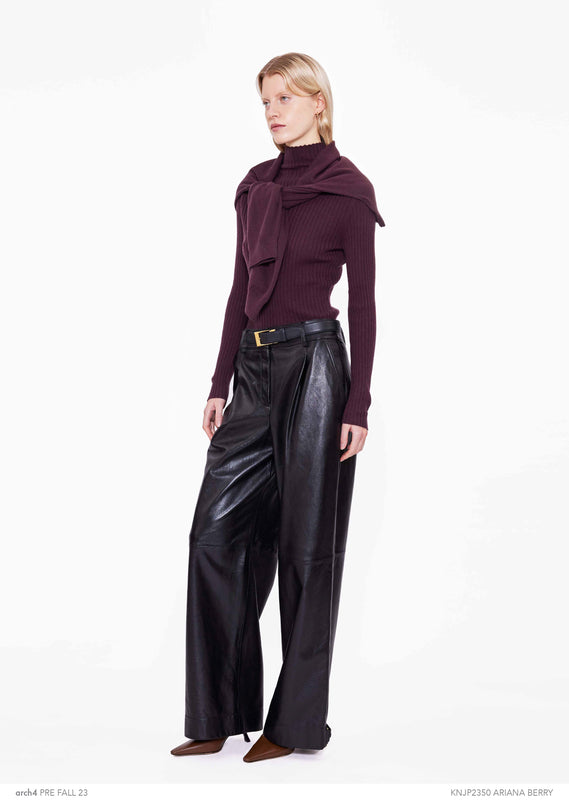 Lookbook_AW23_Women-text-4.jpg