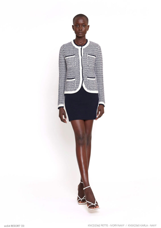Lookbook_SS23_Women-14.jpg