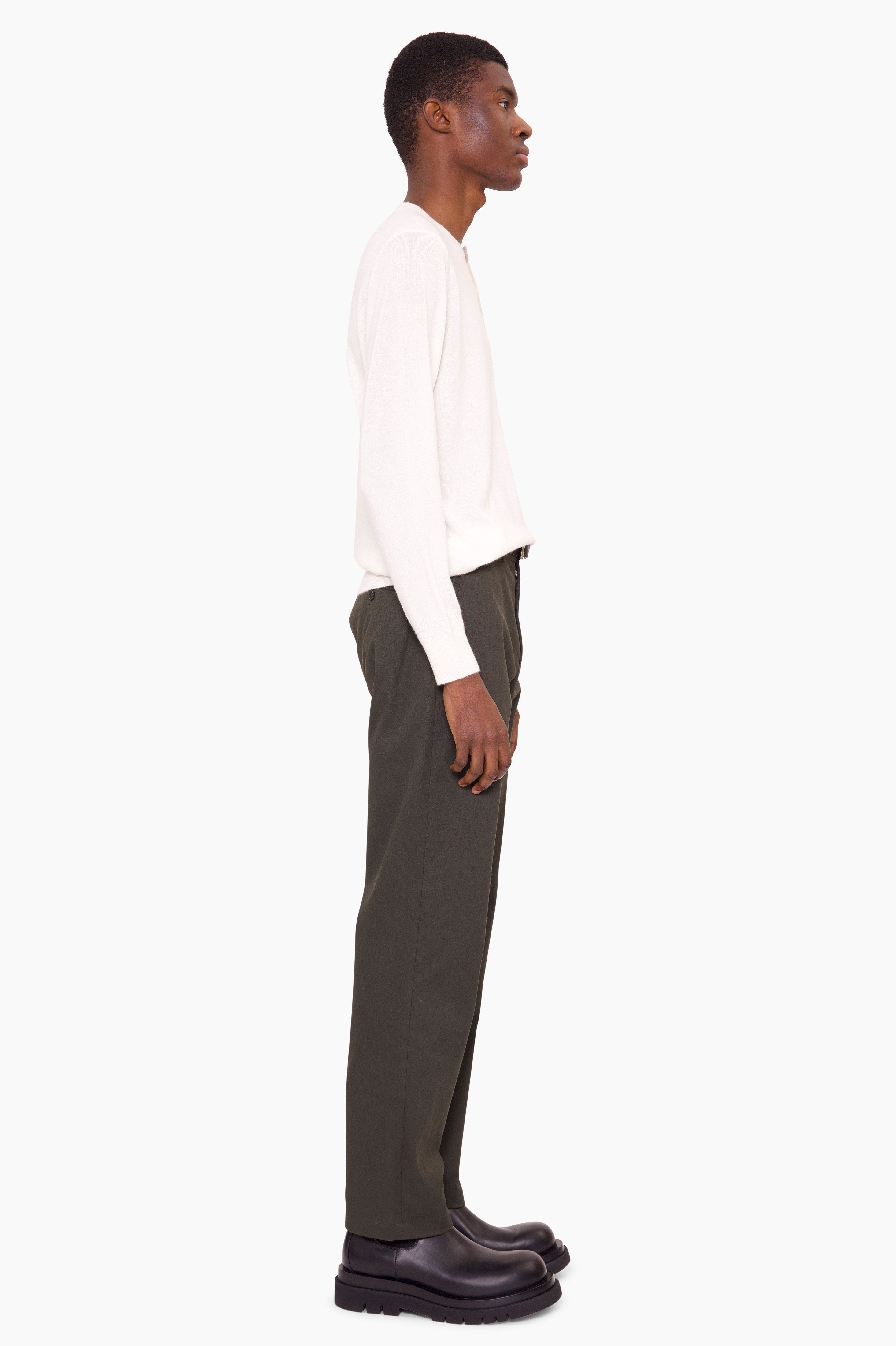 Mr Darlington cashmere Sweater - Ivory – side view