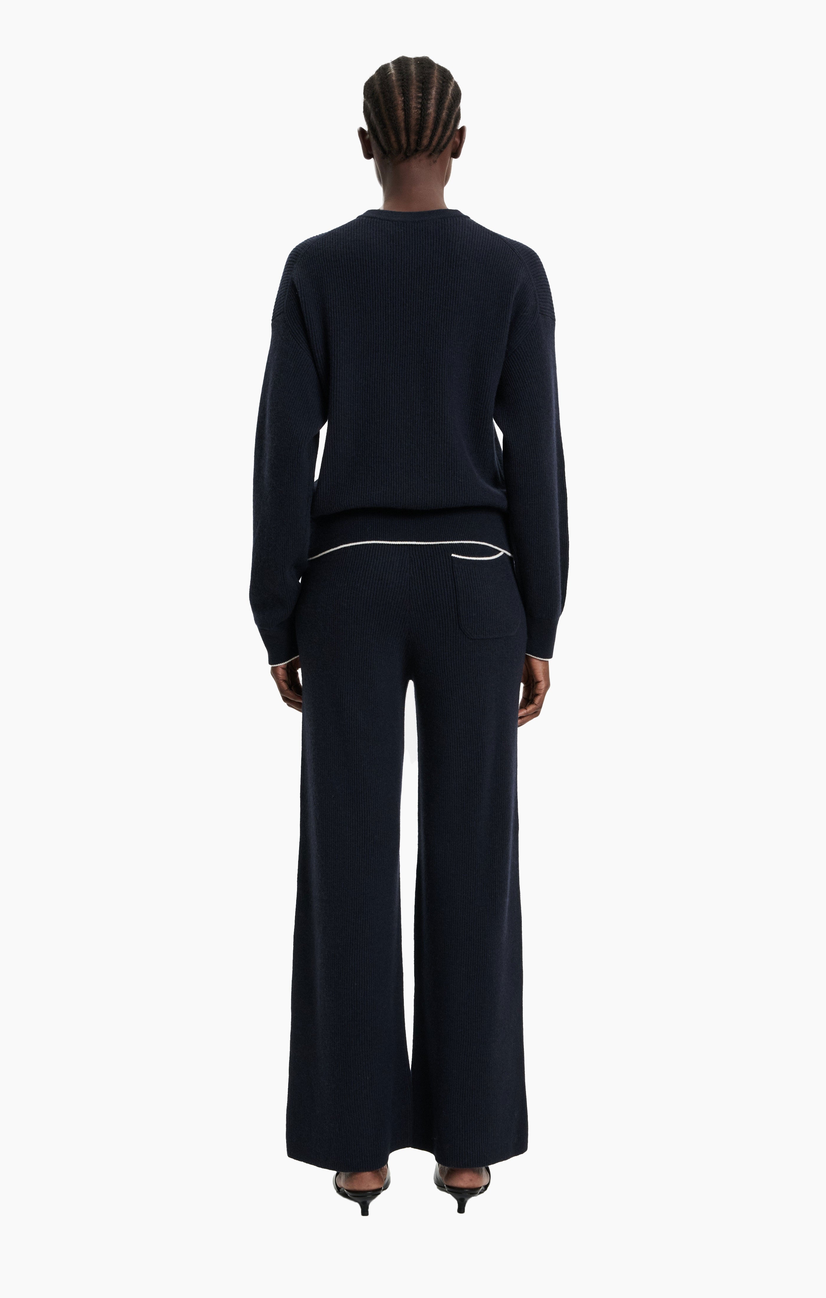 Beau cashmere Trousers - Navy – back view