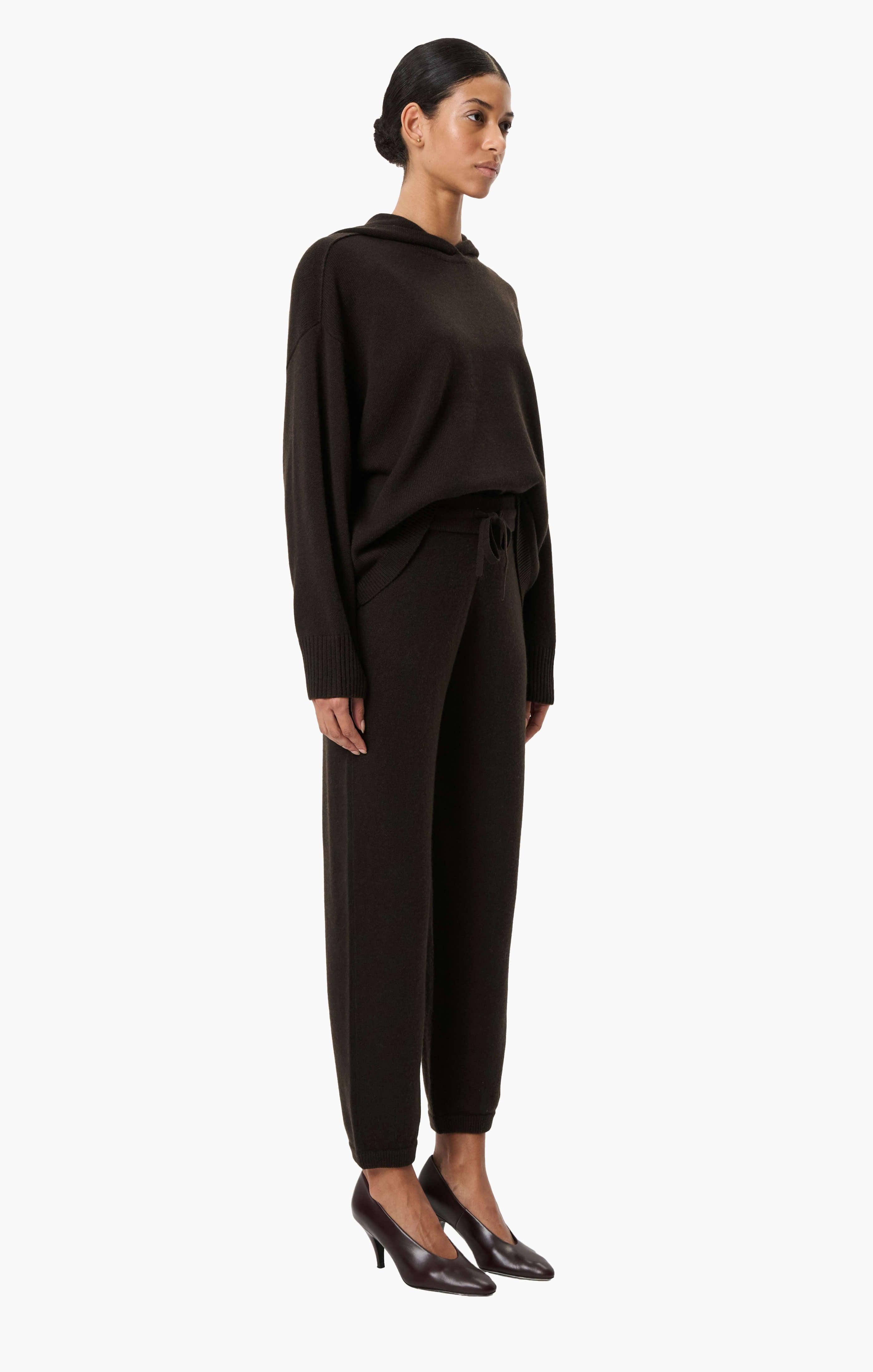 Oli Tracksuit Set - Brown Wood – side view