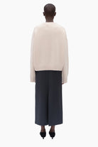 The Ivy cashmere Sweater - Bath Stone – back view