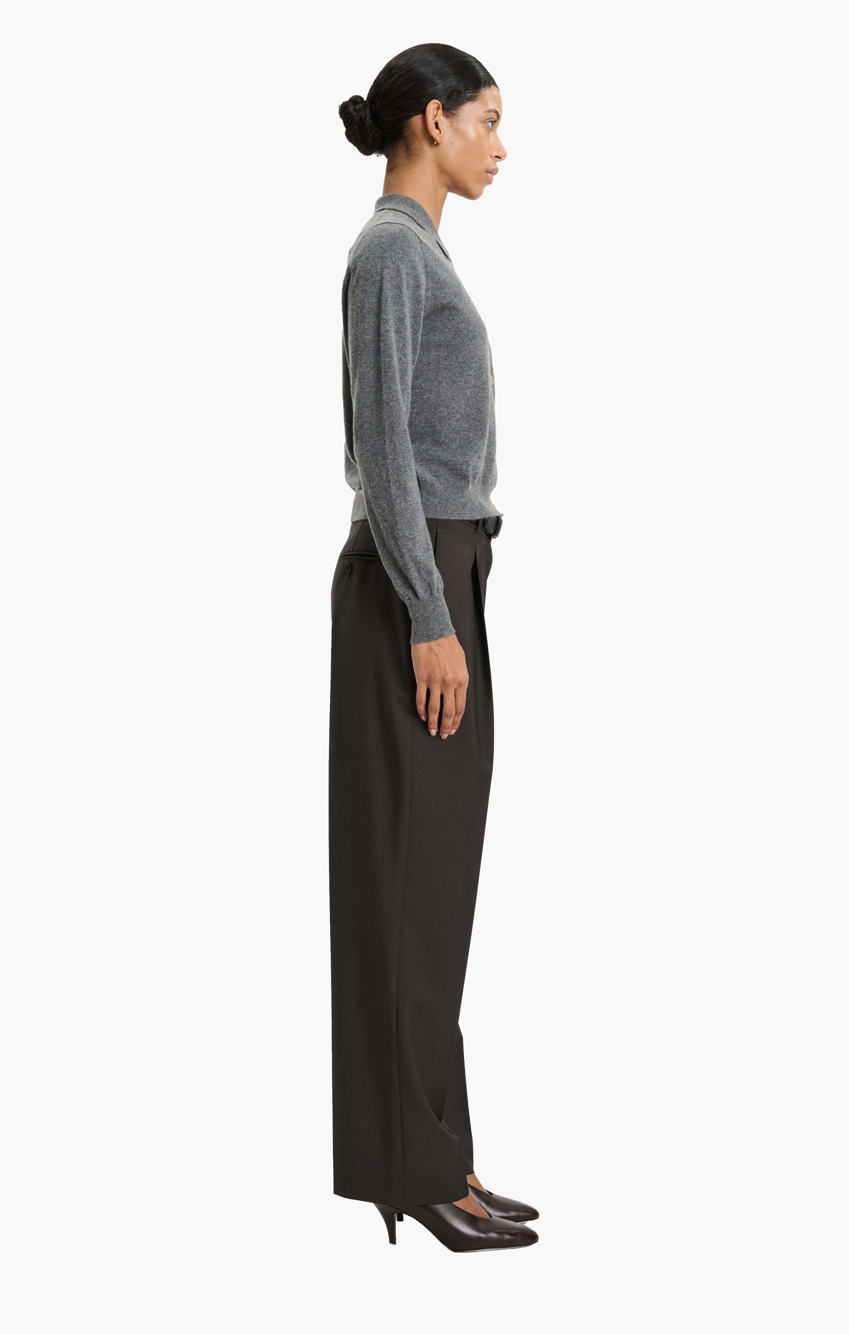 Wrexham cashmere Sweater - Granite Marl – side view