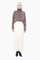 Embankment cashmere Sweater - Shiitake – front view