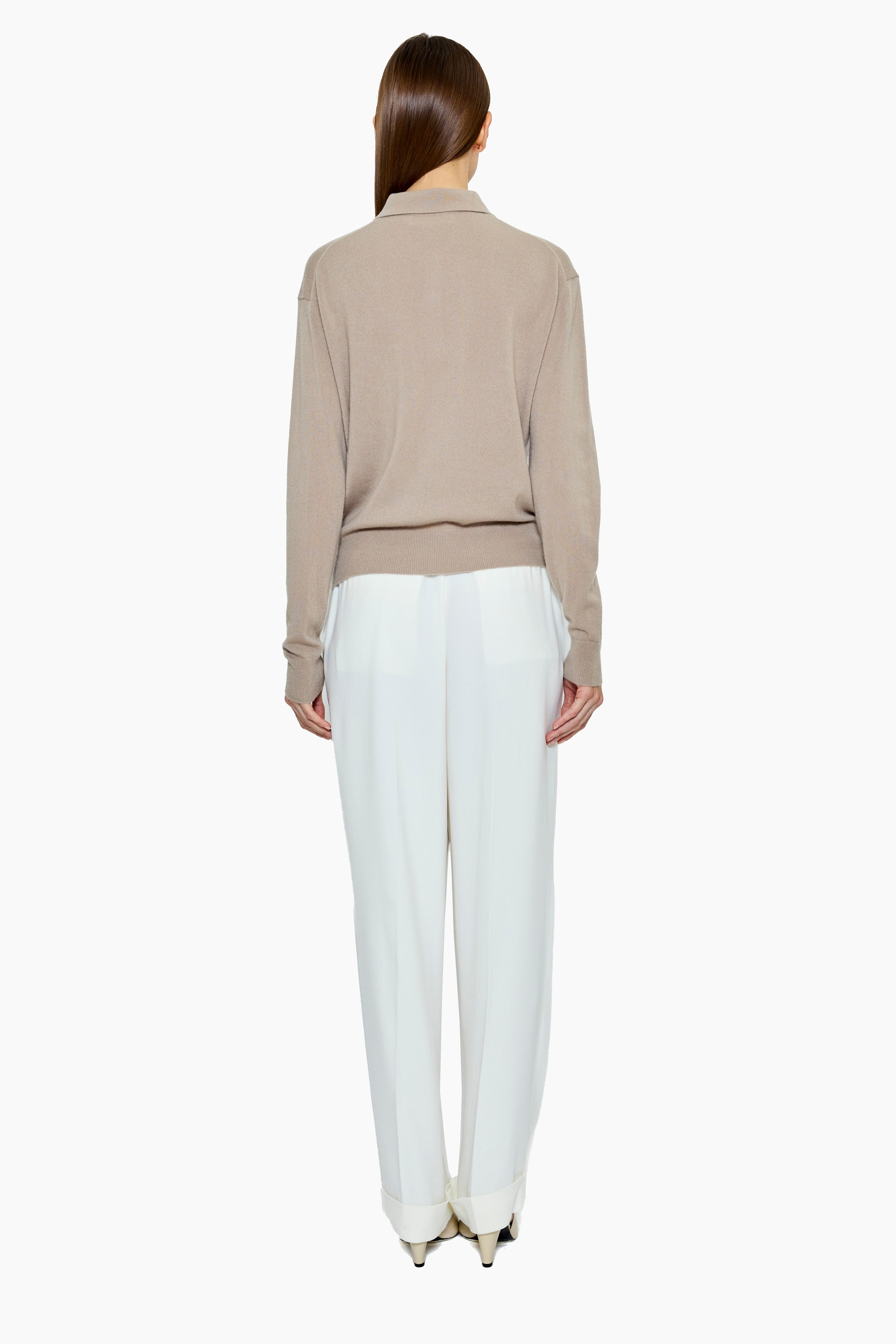New Hamilton cashmere Sweater - Ash Taupe – back view
