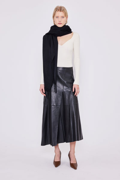 Nathan Travel Blanket - Black